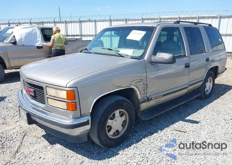 1999 GMC Yukon Slt z USA, uszkodzony, nr VIN 1GKEC13R2XJ733852